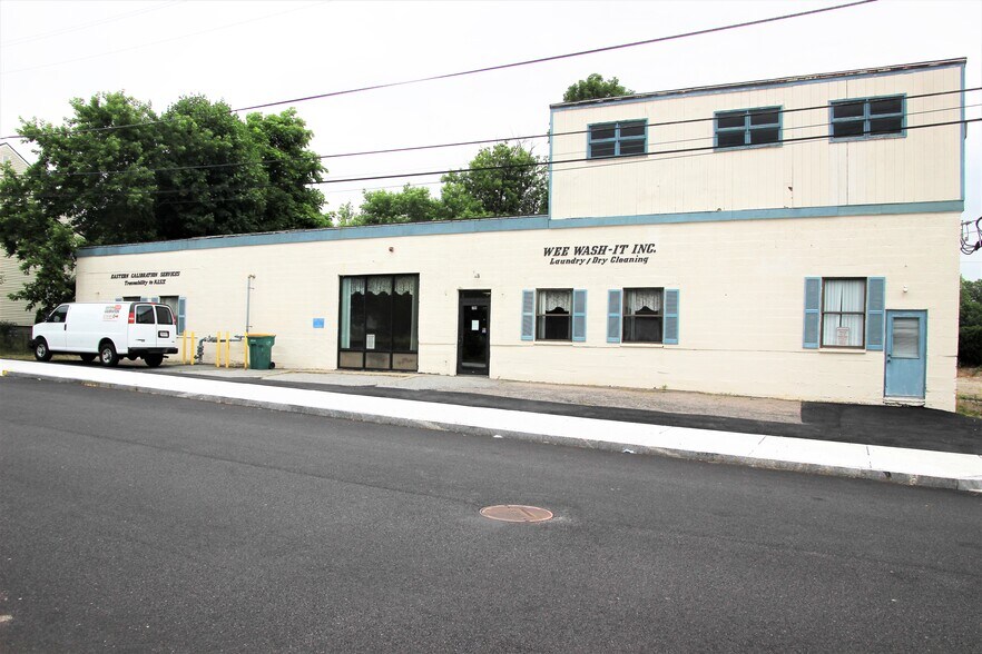 79 Roland St, Woonsocket, RI for sale - Building Photo - Image 1 of 1