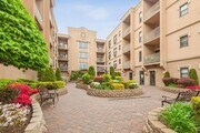 Bellcrest Court Yard Condominium - Live-Work Space