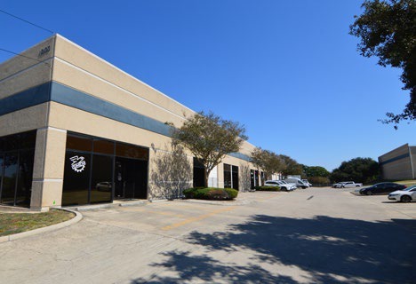 12000 Crownpoint Dr, San Antonio, TX for lease - Building Photo - Image 1 of 8