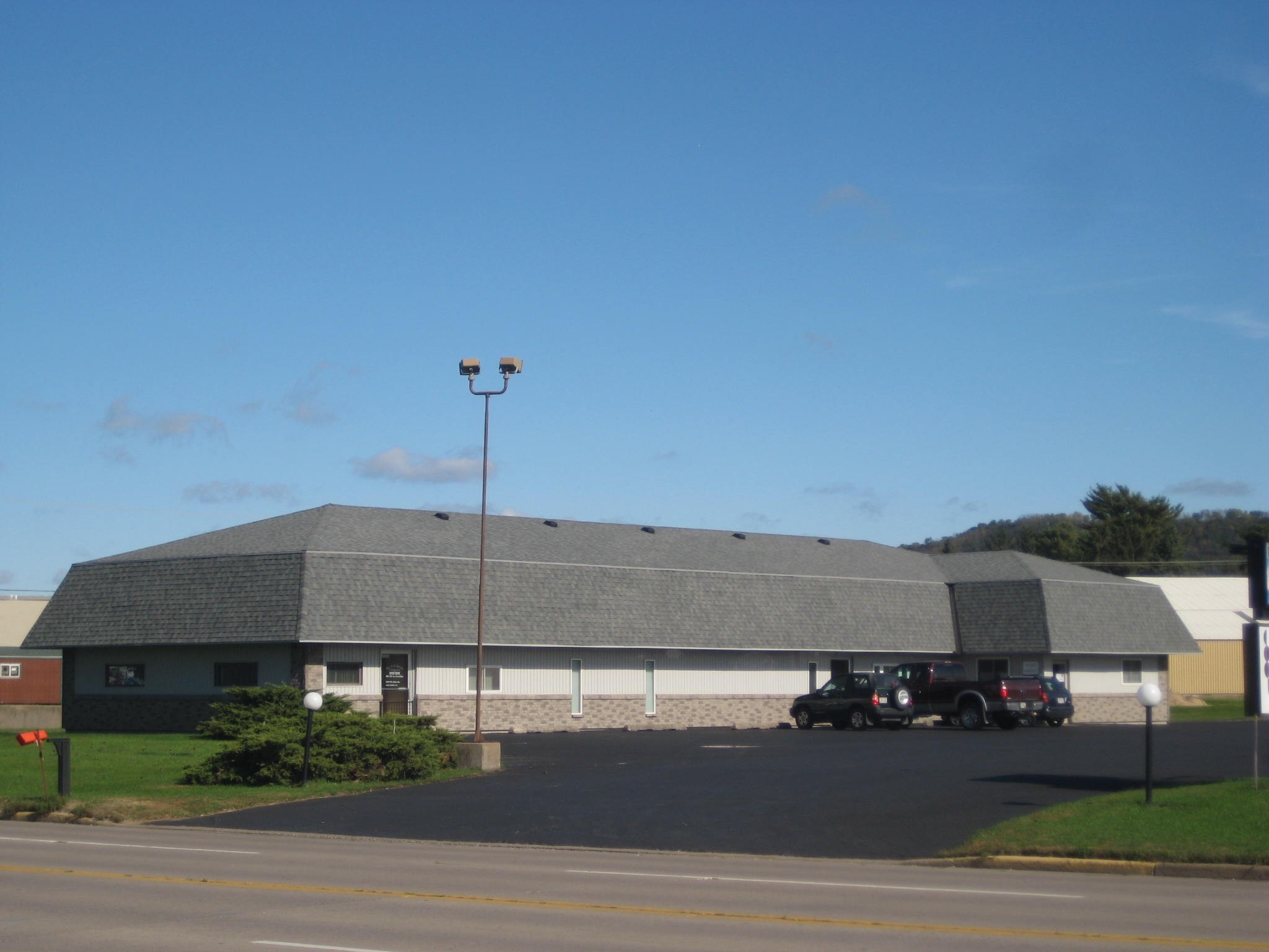 1620 S Marquette Rd, Prairie du Chien, WI for sale Primary Photo- Image 1 of 1