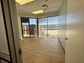 5307 Industrial Oaks Blvd, Austin, TX for lease Interior Photo- Image 2 of 10