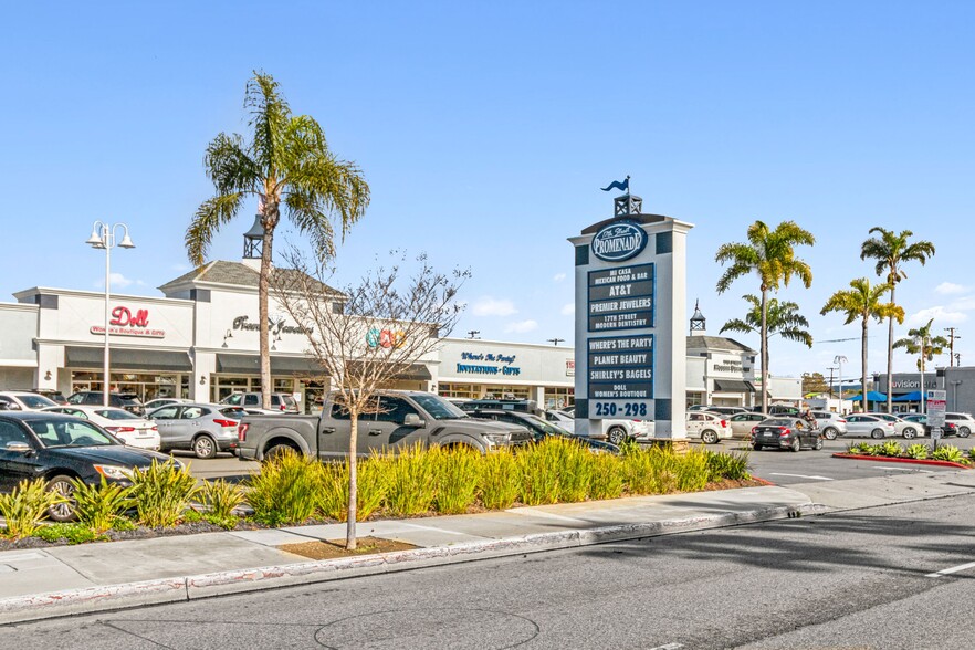 250 E 17th St, Costa Mesa, CA for lease - Building Photo - Image 1 of 6