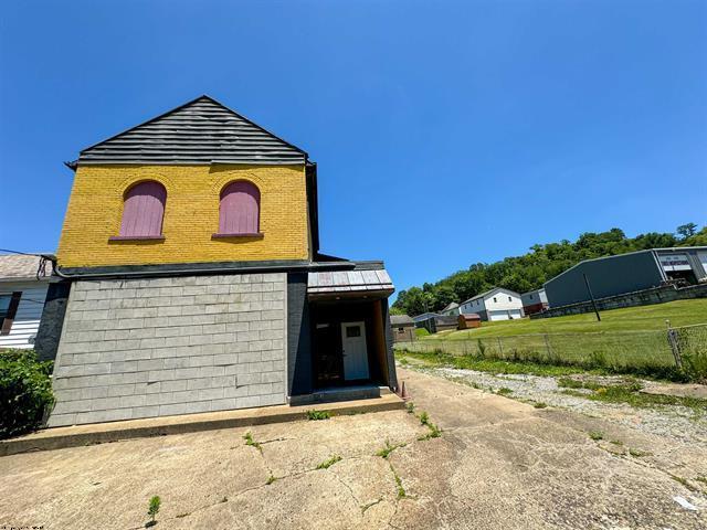 2963 Philippi Pike, Brushy Fork, WV for sale - Building Photo - Image 1 of 41