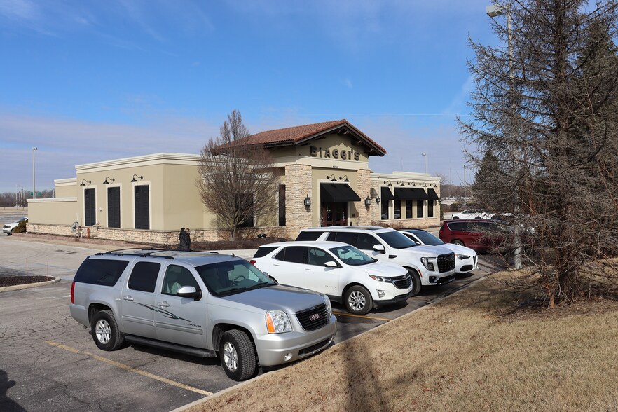 4010 Jefferson Blvd, Fort Wayne, IN for sale - Building Photo - Image 1 of 1
