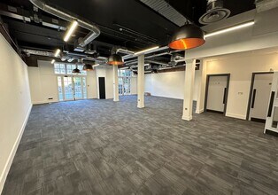 9 La Charotterie, Guernsey for lease Interior Photo- Image 2 of 9