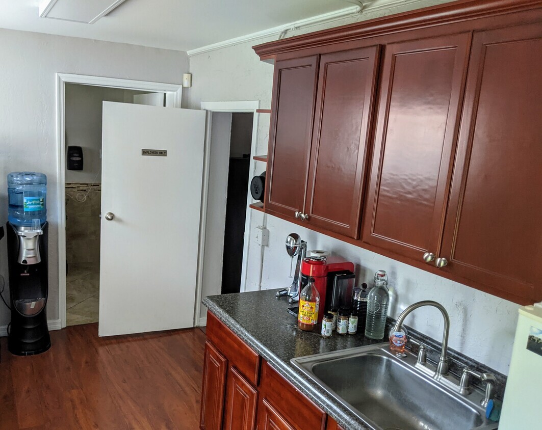 2307 Mount Vernon St, Orlando, FL for lease Interior Photo- Image 1 of 1