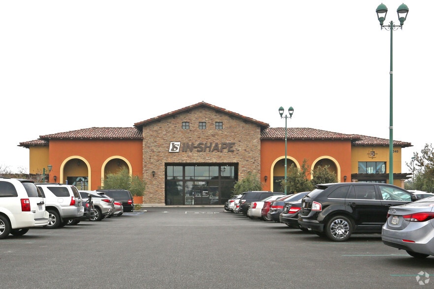 11410 Ming Ave, Bakersfield, CA for lease - Building Photo - Image 2 of 2