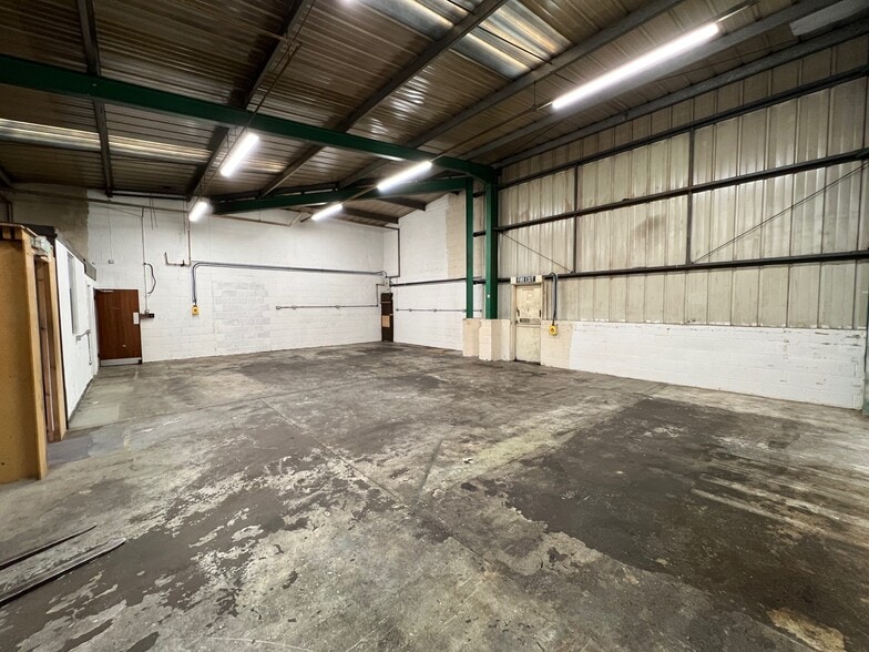 Jedburgh Ct, Gateshead for lease - Building Photo - Image 2 of 12