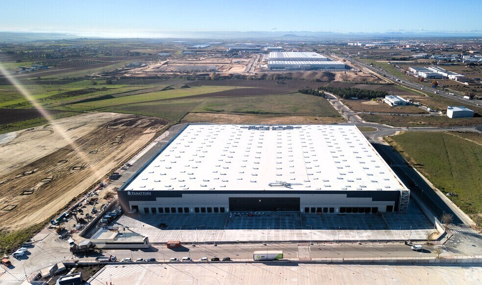 Calle Arqueología, Illescas, Toledo for lease - Building Photo - Image 2 of 3