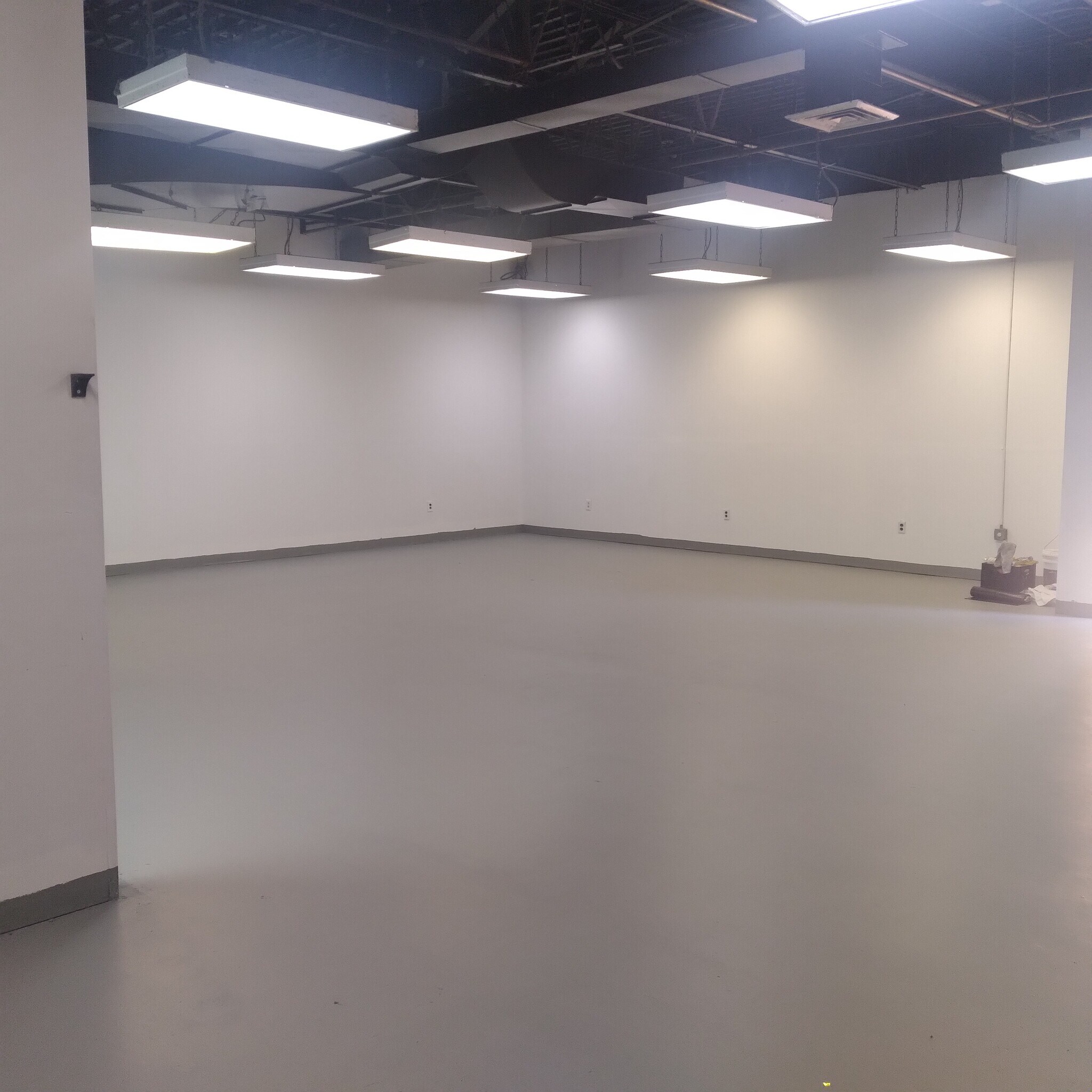 6315 Mill Ln, Brooklyn, NY for lease Interior Photo- Image 1 of 4