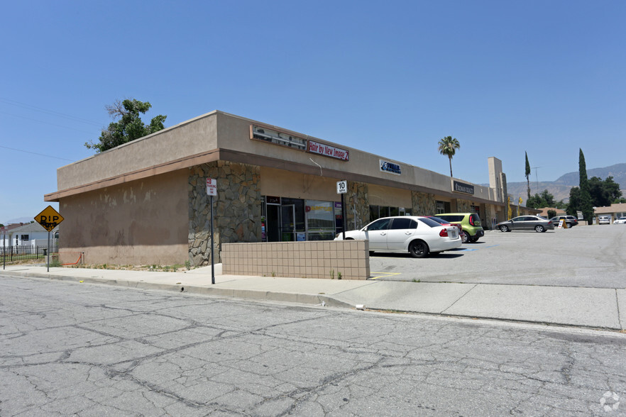 2724 N Waterman Ave, San Bernardino, CA for lease - Building Photo - Image 1 of 7