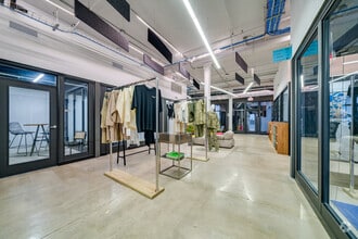 120-124 NW 25th St, Miami, FL for lease Interior Photo- Image 2 of 2