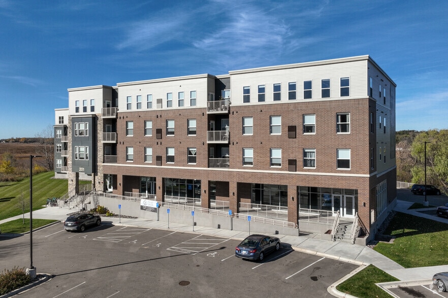 201 El Dorado Dr, Jordan, MN for lease - Primary Photo - Image 1 of 40
