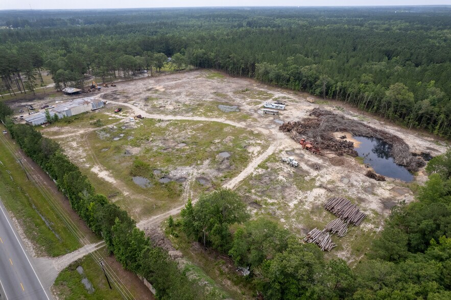 1682 US80, Bloomingdale, GA 31302