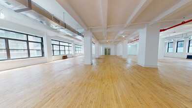 138 W 25th St, New York, NY for lease Interior Photo- Image 2 of 9