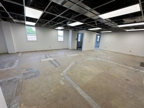 795 E Marshall St, West Chester, PA for lease Interior Photo- Image 2 of 6