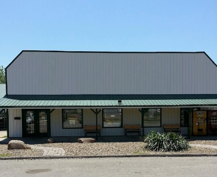 2275 16th Ave SW, Cedar Rapids, IA for sale Building Photo- Image 1 of 1