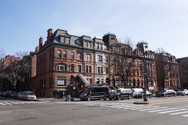 216 Malcolm X Blvd, New York, NY for sale - Primary Photo - Image 1 of 1