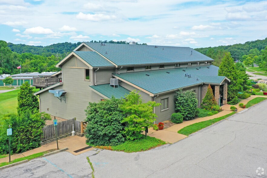 2652 Hidden Valley Rd, Pittsburgh, PA for lease - Frosty Valley - Image 1 of 14