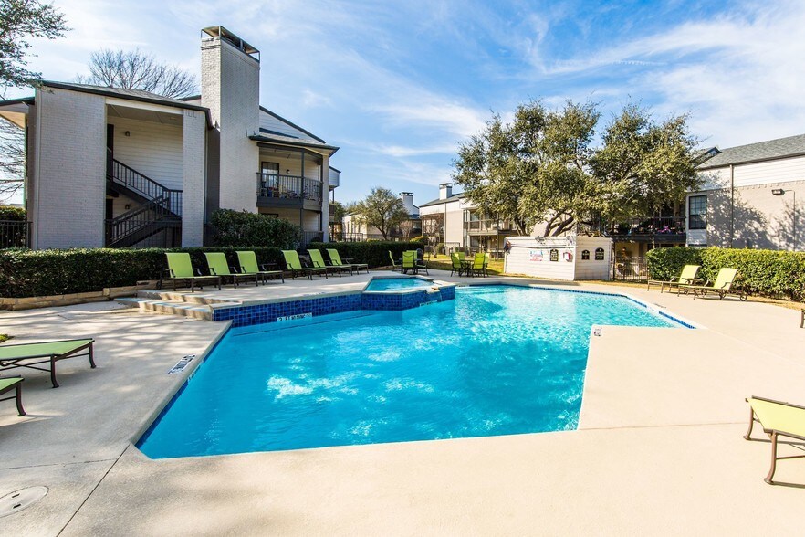 2401 W Spring Creek Pky, Plano, TX for sale - Building Photo - Image 1 of 1