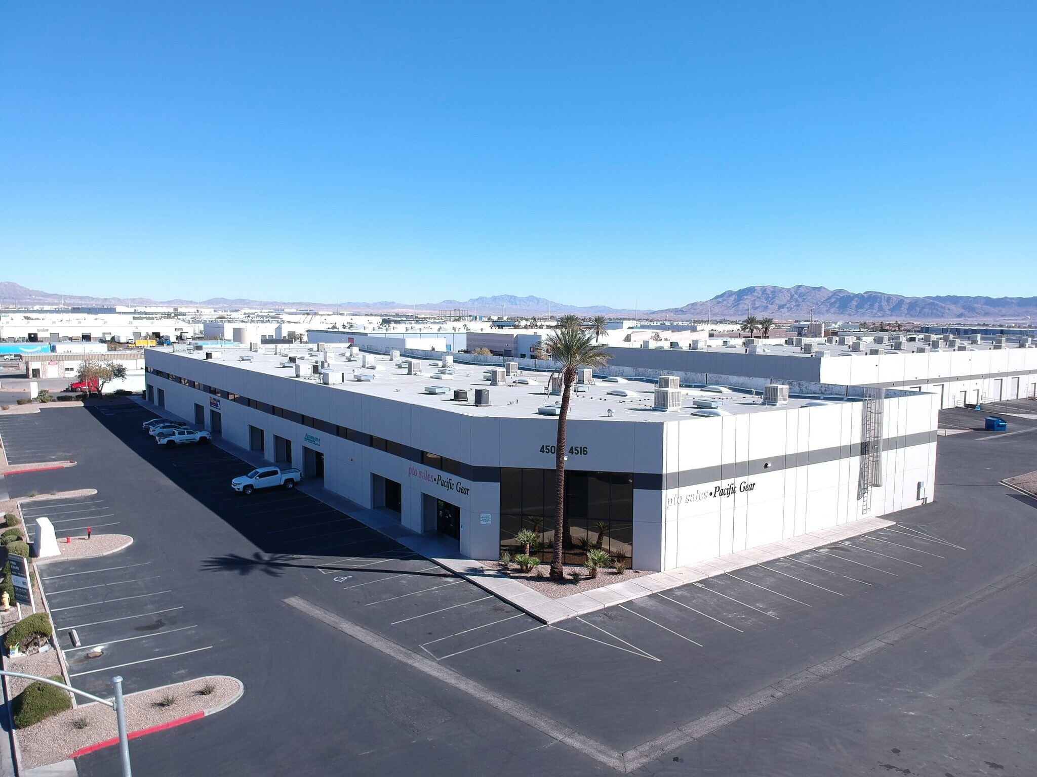 4500-4516 Mitchell St, North Las Vegas, NV for sale Building Photo- Image 1 of 1