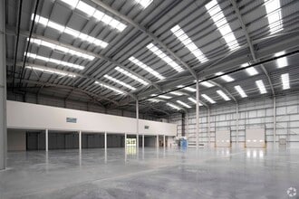 1-3 Test Ln, Southampton for lease Interior Photo- Image 2 of 22