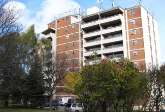 More details for 420 Greenhill Ave, Hamilton, ON - Multifamily for Sale