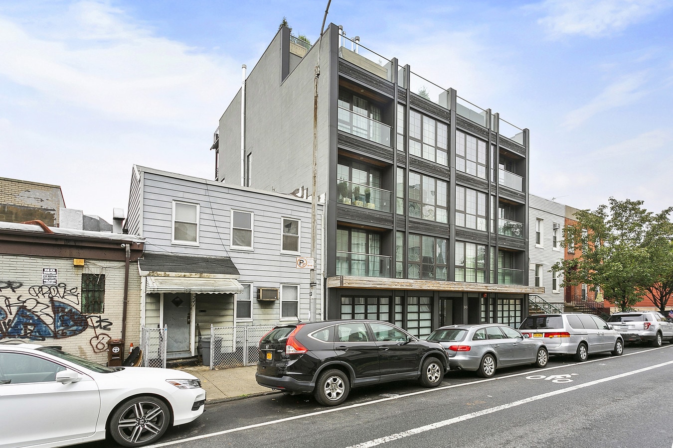 241 Manhattan Ave, Brooklyn, NY 11211