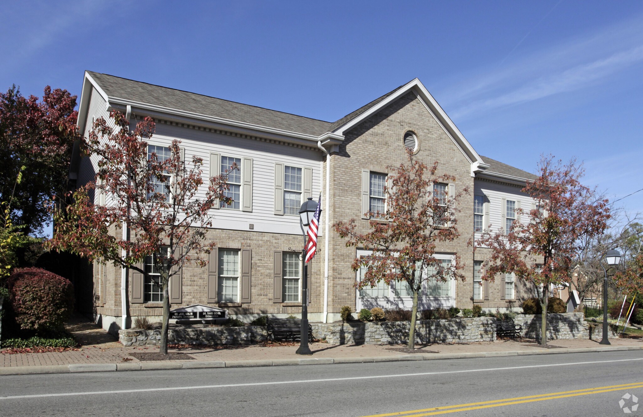 9505 Montgomery Rd, Cincinnati, OH for sale Primary Photo- Image 1 of 1