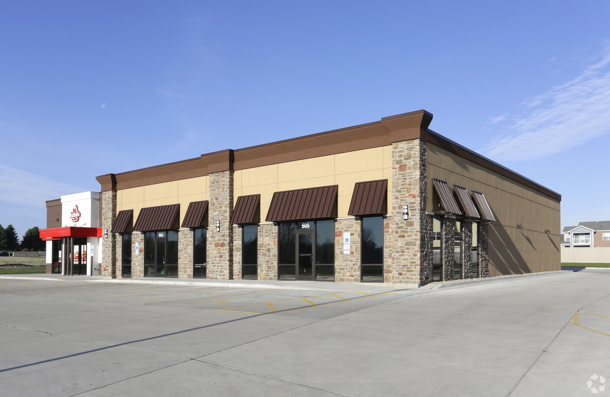 501-505 N Splitrock Blvd, Brandon, SD for sale Primary Photo- Image 1 of 1