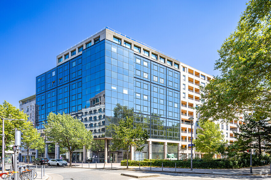 Multifamily in Lyon for sale - Primary Photo - Image 1 of 4