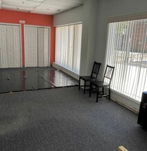 623-633 E Ogden Ave, Naperville, IL for lease Interior Photo- Image 2 of 4