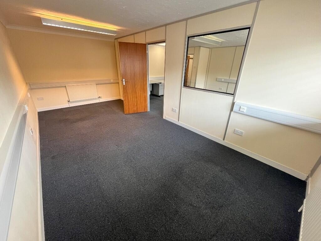 31 Brick Kiln Rd, Hevingham for lease Interior Photo- Image 1 of 8