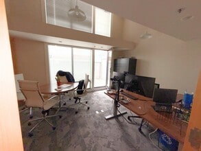 1924 1st Ave, Seattle, WA for sale Interior Photo- Image 2 of 6