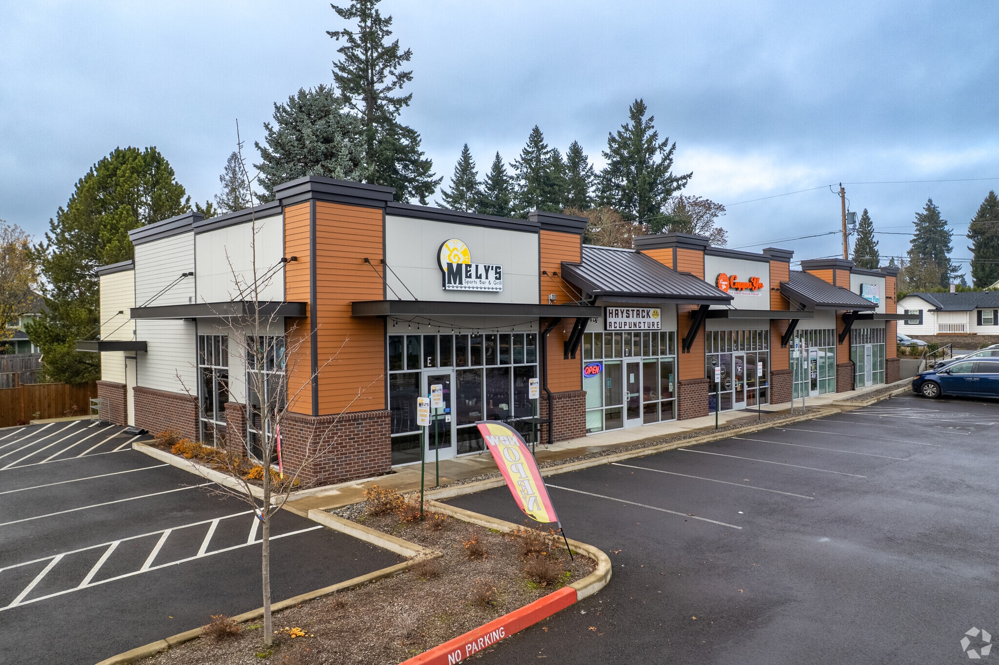 30860 NW Pacific St, North Plains, OR for lease Building Photo- Image 1 of 14