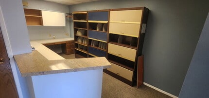 1300 W 155th St, Gardena, CA for lease Interior Photo- Image 1 of 5