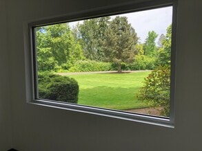 6700-6800 NE 59th Pl, Portland, OR for lease Interior Photo- Image 2 of 13