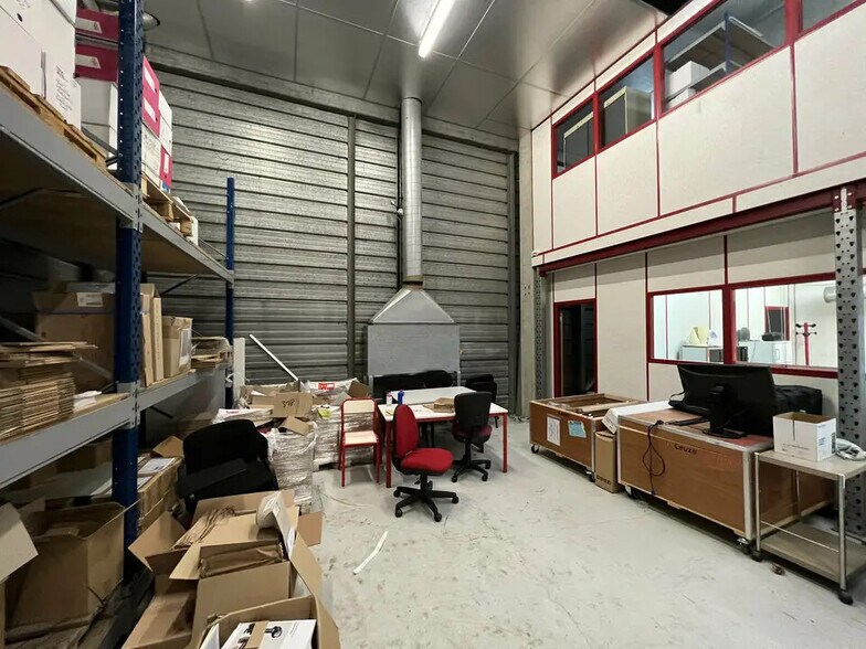 Flex in Ferrières-en-Brie for sale - Interior Photo - Image 1 of 5