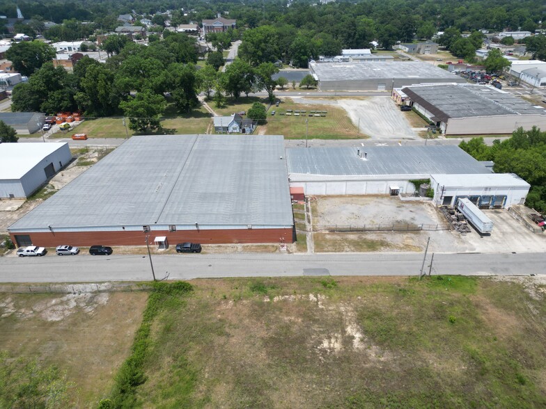 610 E 1st St, Lumberton, NC for sale - Building Photo - Image 3 of 6