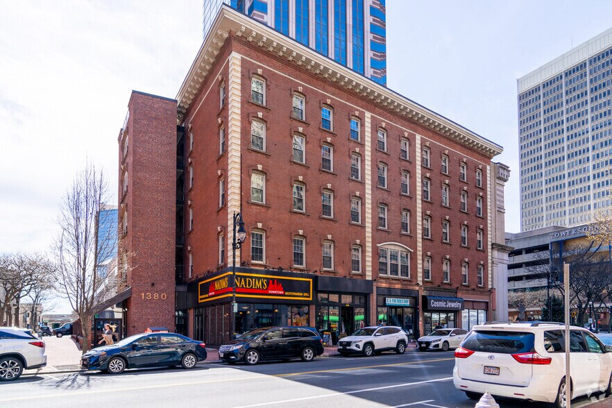 1402 Main St, Springfield, MA for sale - Primary Photo - Image 1 of 1