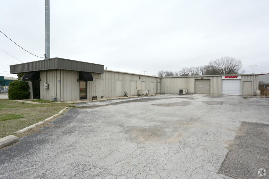 4628 Commercial Dr, Huntsville, AL for sale - Primary Photo - Image 1 of 12