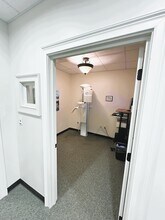 155 Halton Rd, Greenville, SC for lease Interior Photo- Image 2 of 4