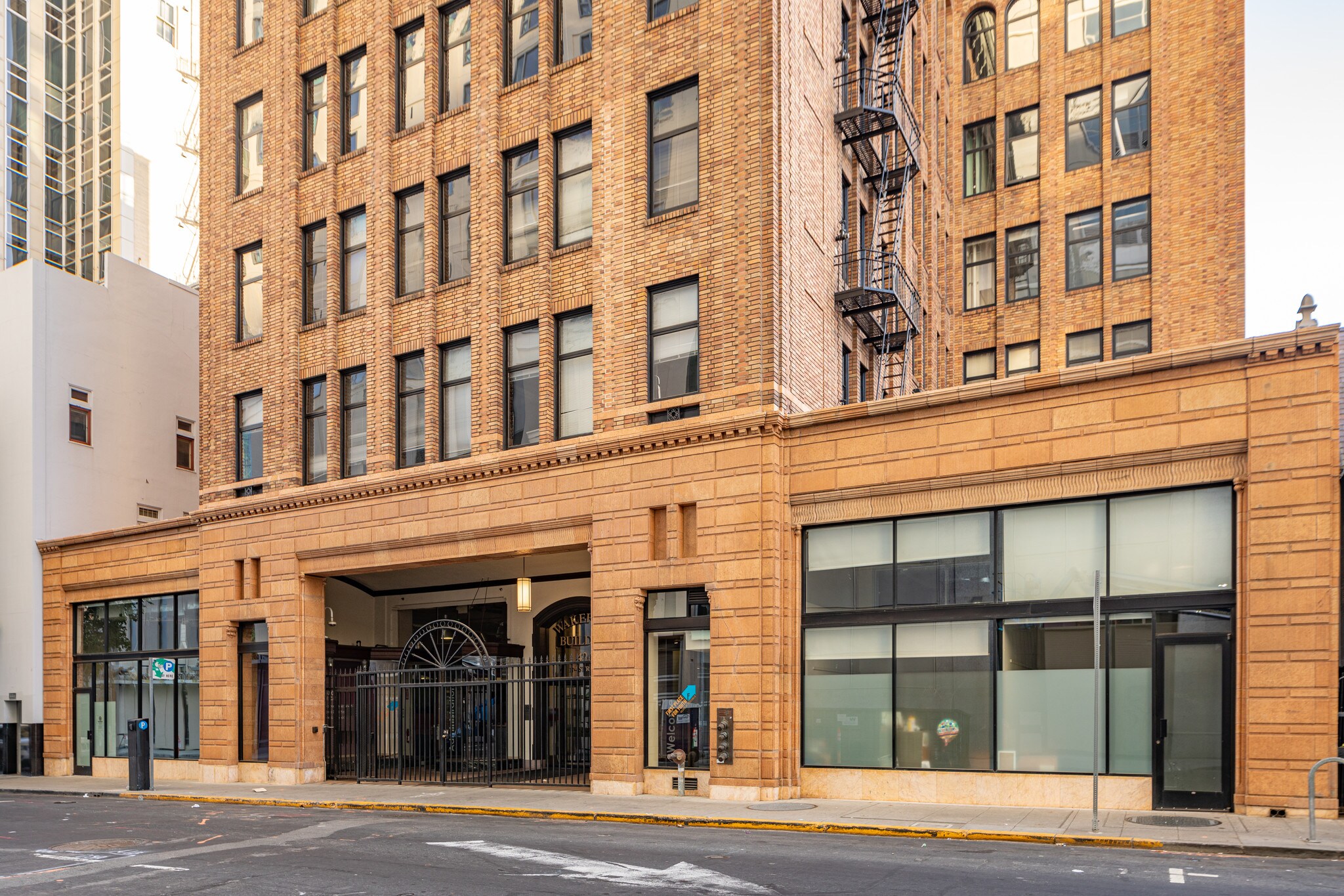 426 17th St, Oakland, CA 94612 The Wakefield Building