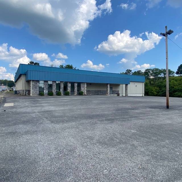 324 E Main St, Springfield, KY for sale Primary Photo- Image 1 of 1