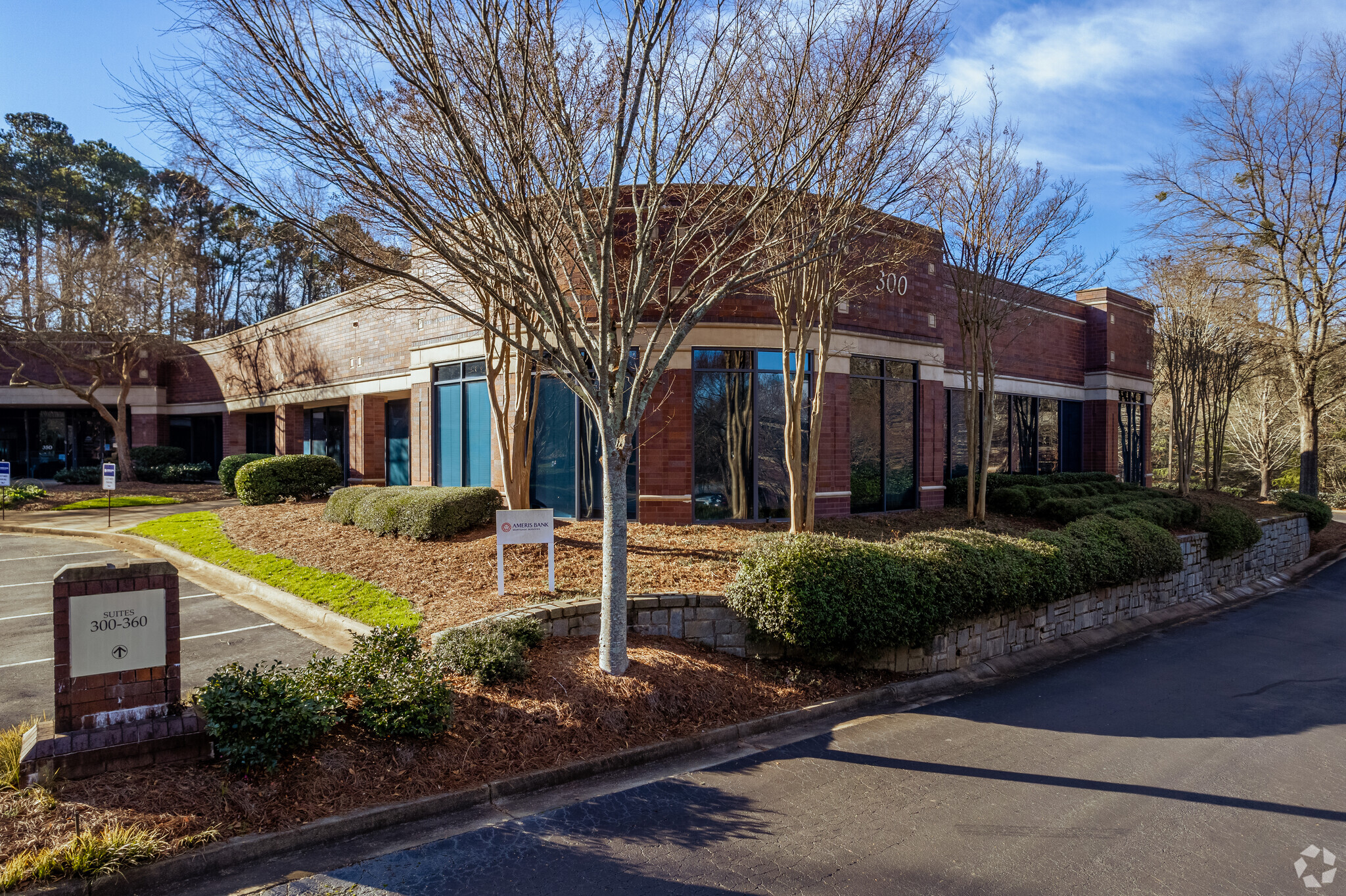 1000 Mansell Exchange W, Alpharetta, GA for lease Primary Photo- Image 1 of 25