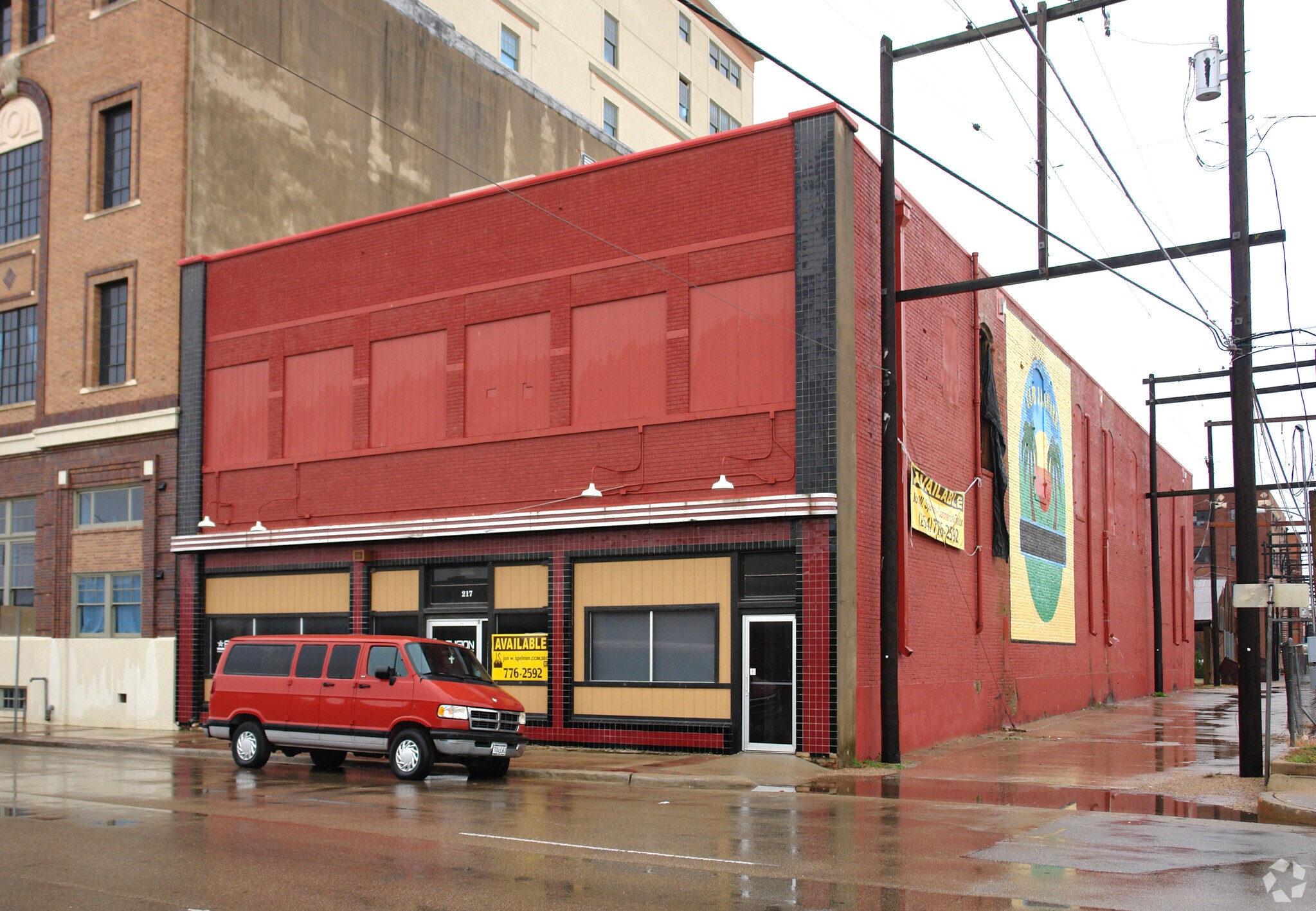 215-217 S 4th St, Waco, TX for sale Primary Photo- Image 1 of 1