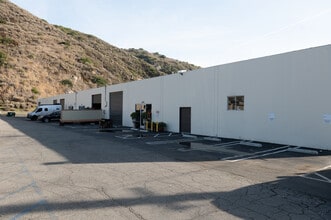 2075-2097 Laguna Canyon Rd, Laguna Beach, CA for lease Building Photo- Image 2 of 6