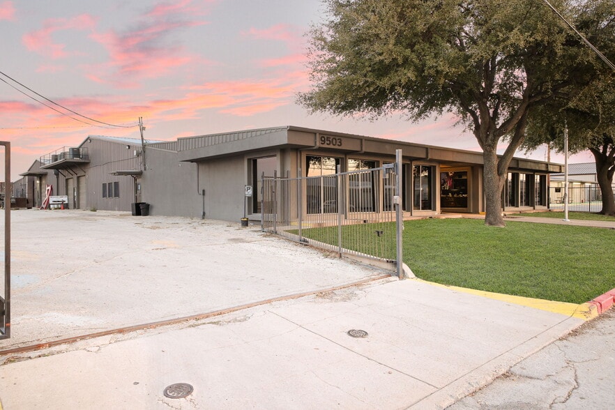 9503 Middlex Dr, San Antonio, TX for sale - Building Photo - Image 3 of 43
