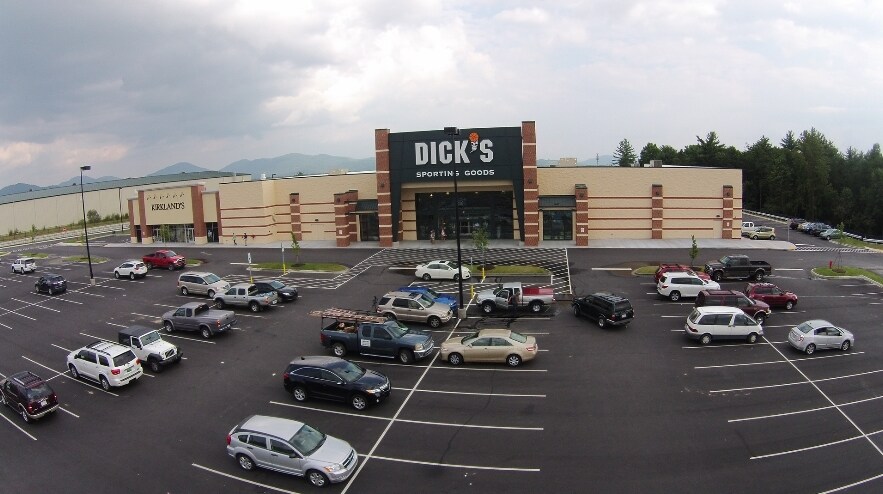 345 Airport Rd, Arden, NC for sale Primary Photo- Image 1 of 1