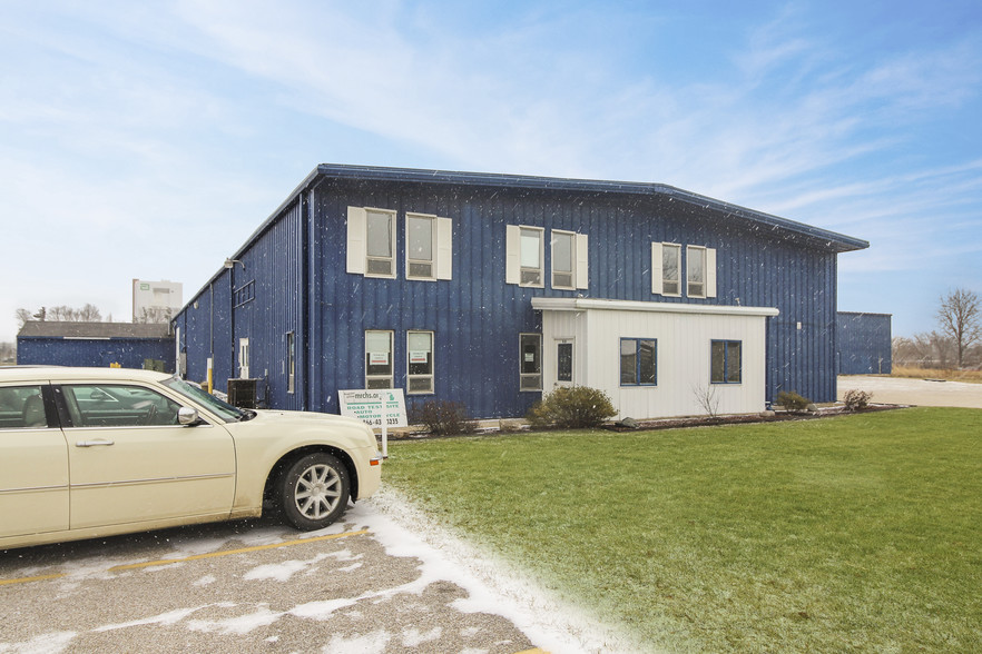 921 Broadus St, Sturgis, MI for sale - Primary Photo - Image 1 of 1